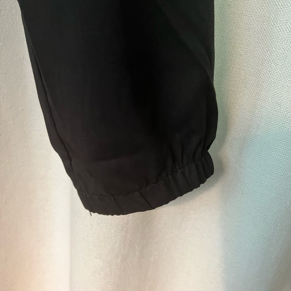 WonderWink L Petite Black Jogger Scrub Pants - Picture 4 of 5